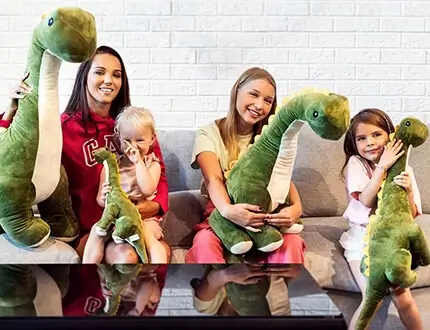 Veliki plišani dinosaurusi